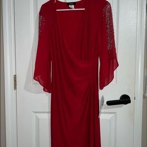 This is a size extra large dress, it’s red in good condition never worn